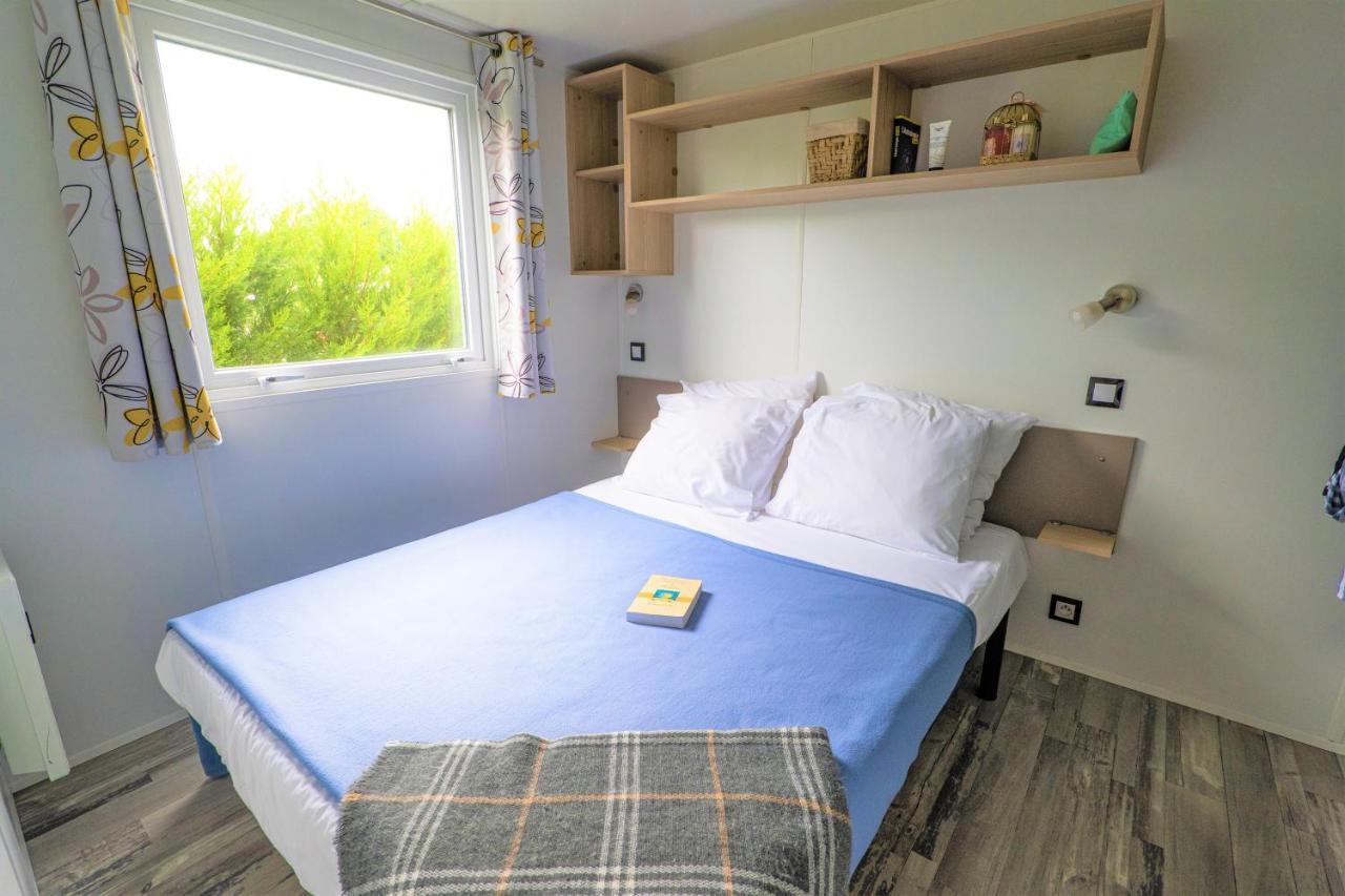 Camping Country Park Touquin - Site Officiel - Next To Disneyland Paris Exterior photo